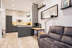 Photo 5- click for photo gallery